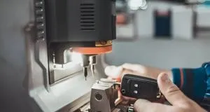 Cópia de chaves de carros e residencias